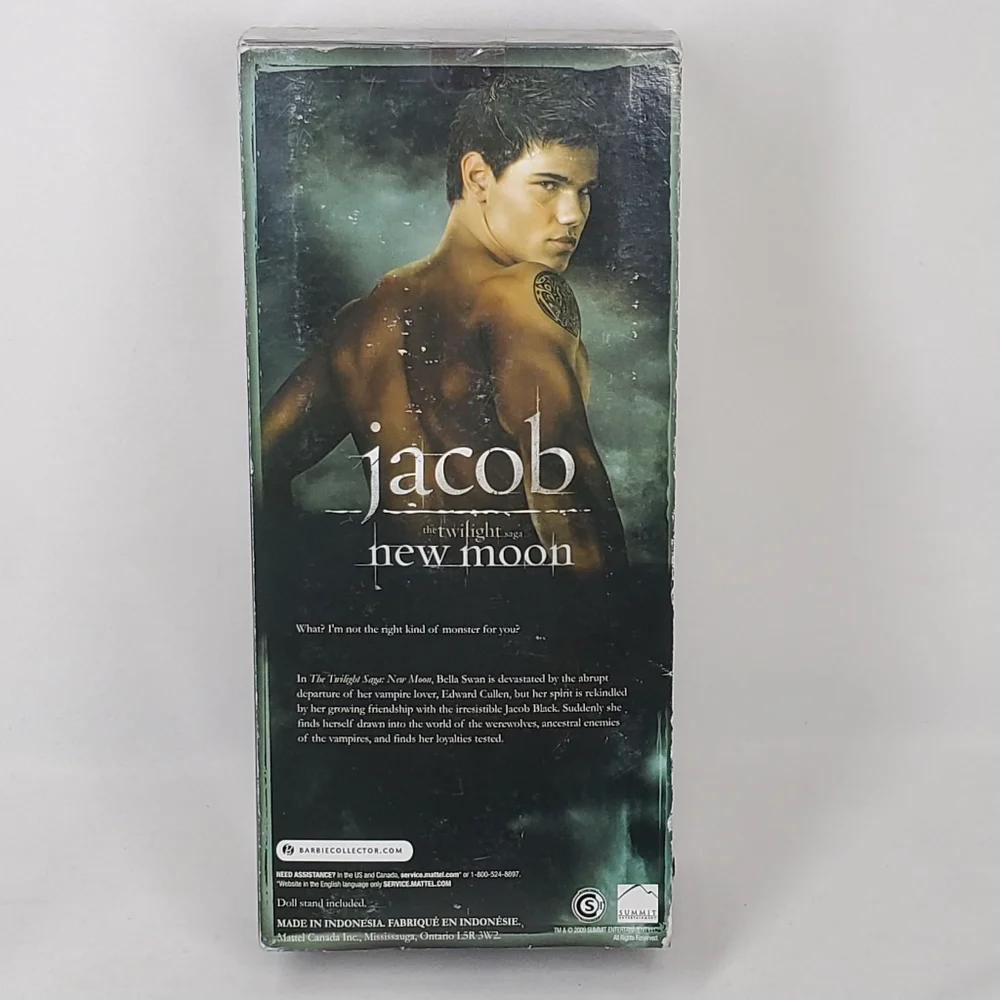 BARBIE TWILIGHT SAGA NEW MOON - JACOB BLACK Collector Doll 2009 - New in Box. - Picture 7 of 13